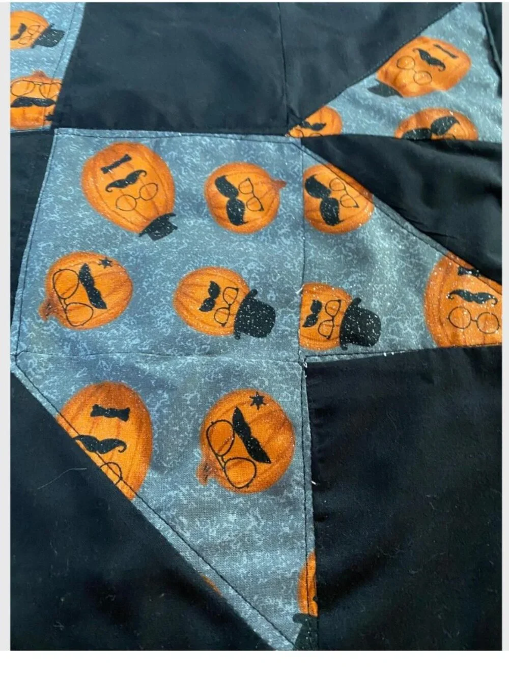 Halloween Set of 5 placemats NEW